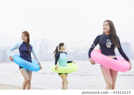 暑假，假期，朋友，年輕女子 41914225