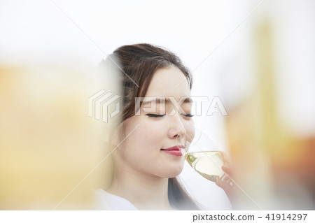 Summer vacation, vacation, young woman Summer vacation, vacation, young woman 41914297