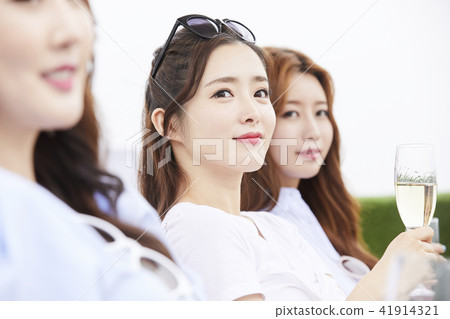 暑假，假期，年輕的女人 41914321