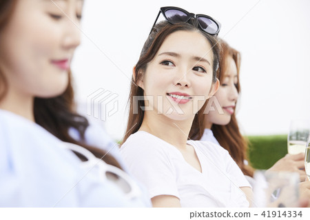 Summer vacation, vacation, young woman Summer vacation, vacation, young woman 41914334