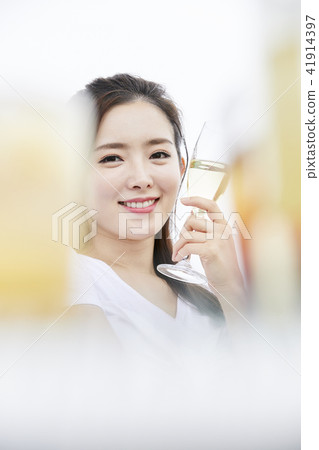 Summer vacation, vacation, young woman Summer vacation, vacation, young woman 41914397