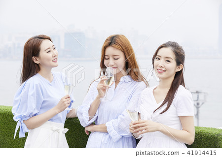 黨，朋友，年輕的女人 41914415