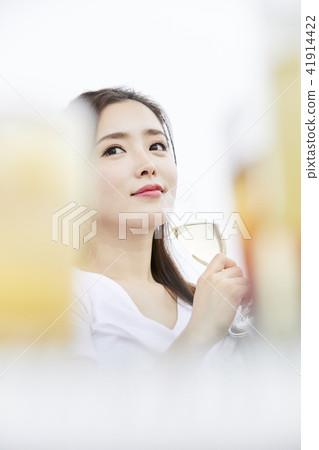 暑假，假期，年輕的女人 41914422