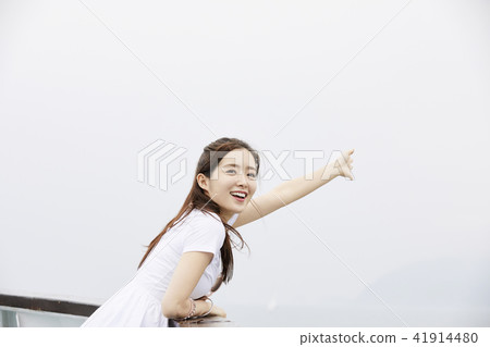 Summer vacation, travel, vacation, young woman 41914480