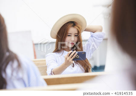 Summer vacation, travel, vacation, young woman 41914535