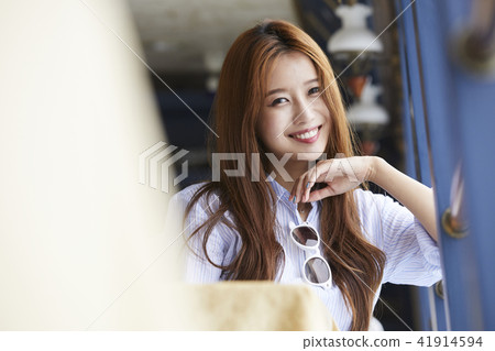 Summer vacation, travel, vacation, young woman 41914594