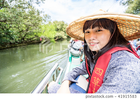 台灣台南四草綠色隧道女人人像農業農夫 41915583