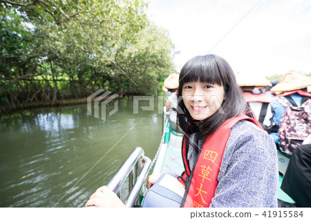 Taiwan Tainan four grass green tunnel woman portrait agriculture farmer Taiwan Tainan four grass green tunnel woman portrait agriculture farmer 41915584