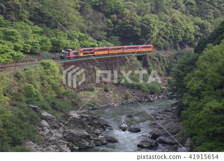 Sagano旅遊鐵路卡車火車 Sagano旅遊鐵路卡車火車 41915654