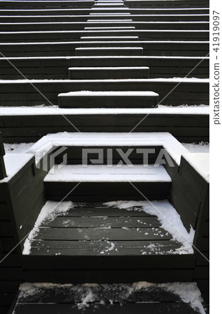stairs 41919097