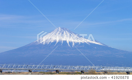 Fuji and Shinkansen 16: 9 41920878