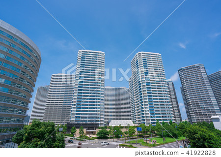 橫濱港區未來21區城市景觀的高層公寓 41922828