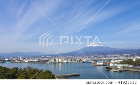 Fuji 16: 9 from Tago no Po Port Fuji 16: 9 from Tago no Po Port 41923518