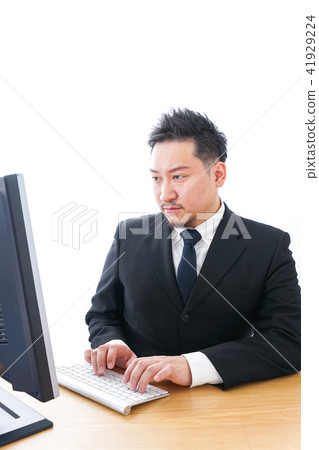 做書桌工作的企業人 41929224