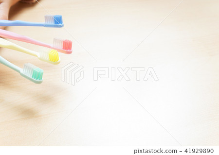Toothbrush image Toothbrush image 41929890