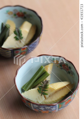 Simmered bamboo shoots 41931713