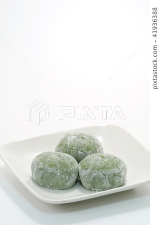 Grass Daifuku Daifuku cake White background 41936388