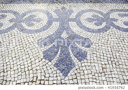 Mosaic typical Lisbon 41938762