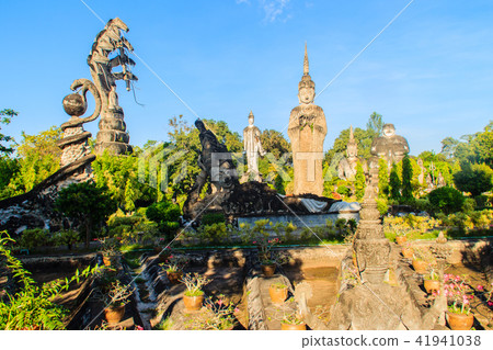 Sala Keoku, the park of giant fantastic concrete Sala Keoku, the park of giant fantastic concrete 41941038