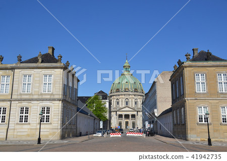 The church of Copenhagen The church of Copenhagen 41942735