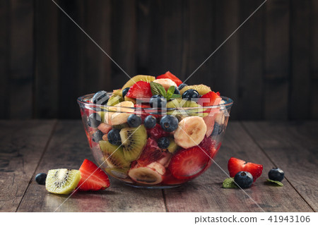 Healthy fruit salad. 41943106