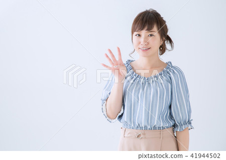 一個女人誰造成4 一個女人誰造成4 41944502