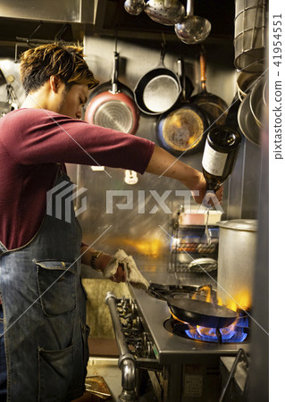 Flamb Scene _ 20's雄雞 41954551