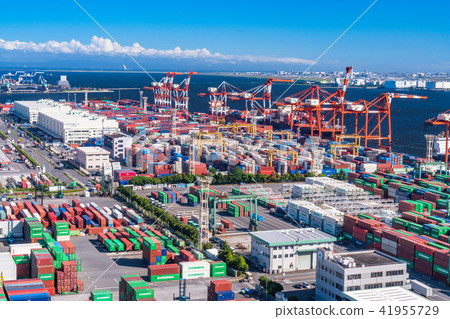 “東京”集裝箱堆場·江東區灣區 “東京”集裝箱堆場·江東區灣區 41955729