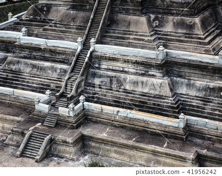 Stair up to top of pagoda ruins Stair up to top of pagoda ruins 41956242