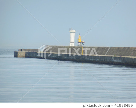 breakwater breakwater 41958499