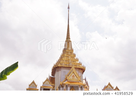 The Golden Buddha temple of Bangkok, Thailand "Wat Traimit in Bangkok" The Golden Buddha temple of Bangkok, Thailand "Wat Traimit in Bangkok" 41958529