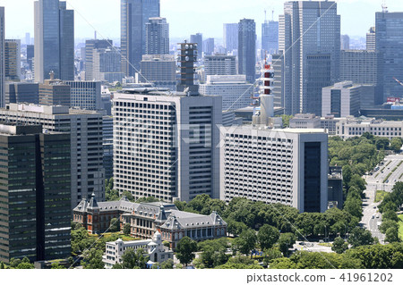 東京都市風景在日本看在Kasumigaseki等城市街道。 41961202