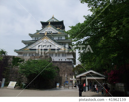 大阪城堡城堡塔櫻花門形狀 大阪城堡城堡塔櫻花門形狀 41962139