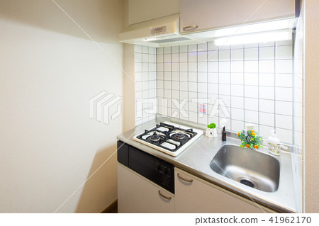 A kitchen A kitchen 41962170