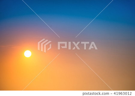 Sunset in the sky with big sun Sunset in the sky with big sun 41963012