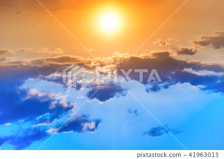 Sunset in the sky with big sun Sunset in the sky with big sun 41963013