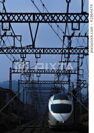 小田急 白 white 41964474