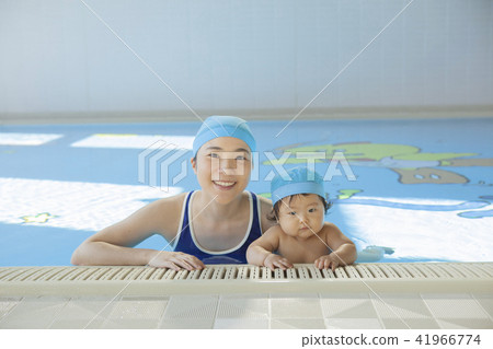 嬰兒游泳 41966774