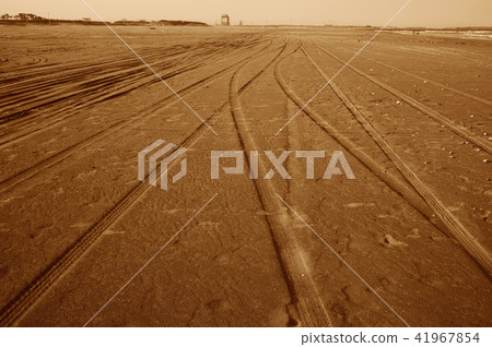 Beach beach tire trace of beach seaside Beach beach tire trace of beach seaside 41967854