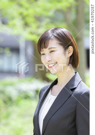 20的女商人 20的女商人 41970287