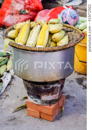 Food sold in Taunggyi market 41972002