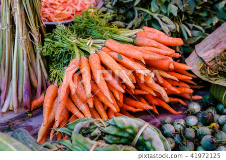 Food sold in Taunggyi market 41972125