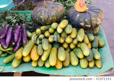 Food sold in Taunggyi market 41972143