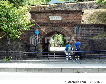 京都市東山區的“Torsion Manpo”是另一個世界的入口嗎? 京都市東山區的“Torsion Manpo”是另一個世界的入口嗎? 41974635