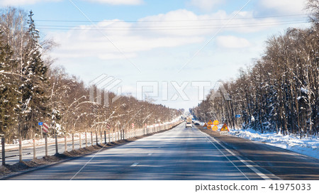 panoramic view of M1 highway in Russia in winter 41975033