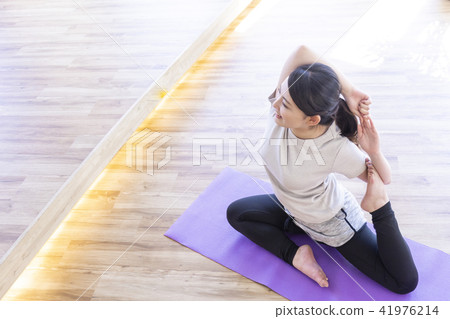 瑜伽工作室 41976214
