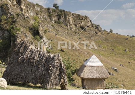 Reef deposit in th north Moldova. Reef deposit in th north Moldova. 41976441