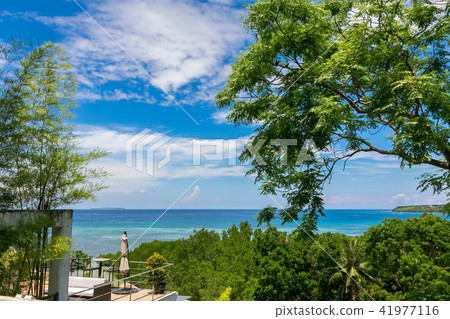Sea and sky to see from the Bohol clan monument in Philippines 41977116