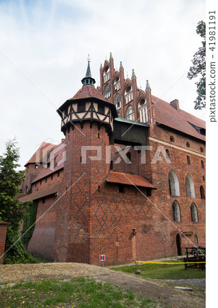 Malbork castle, medieval teutonic castle in Poland Malbork castle, medieval teutonic castle in Poland 41981191