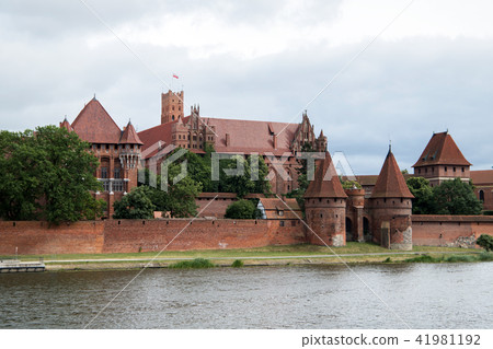 Malbork castle, medieval teutonic castle in Poland Malbork castle, medieval teutonic castle in Poland 41981192